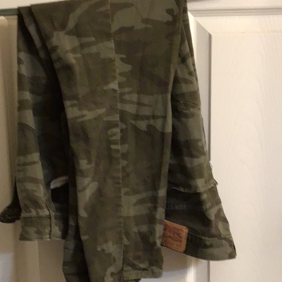 PLUS SIZE Levi’s 711 Skinny - Picture 3 of 3